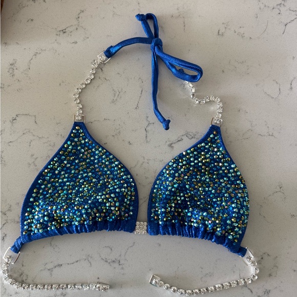 Npc bikini - Picture 7 of 12